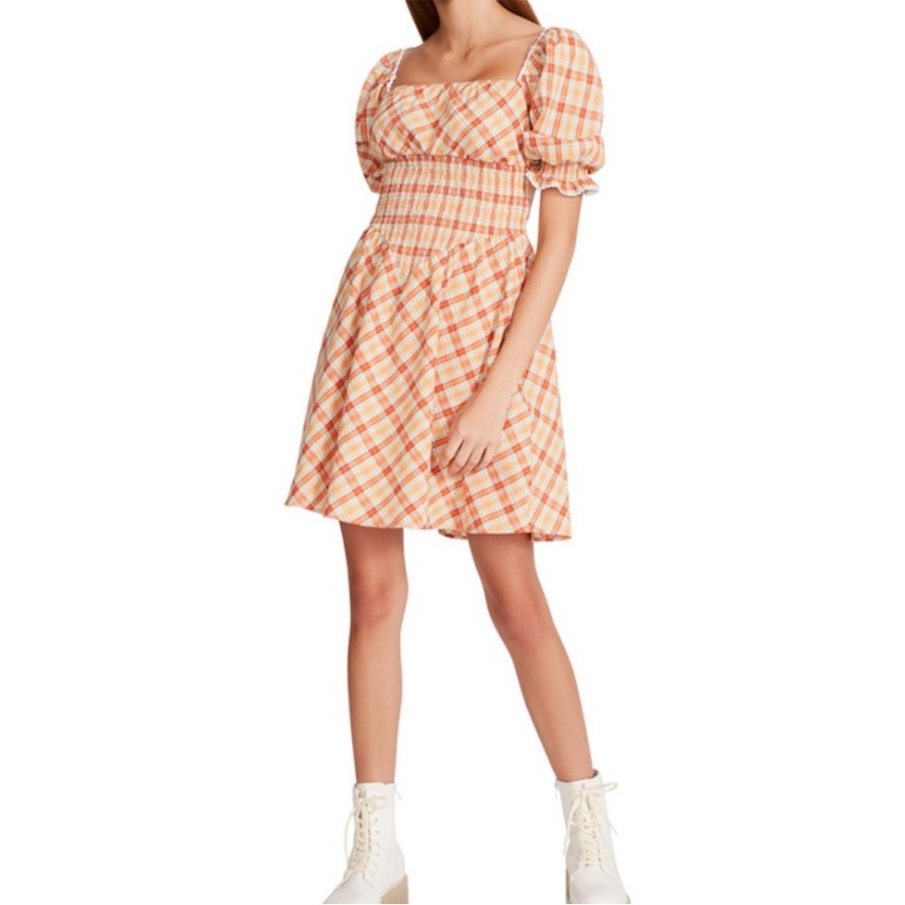 Betsey Johnson Tigerlily Cotton Printed Fit & Flare Dress
Size Large
